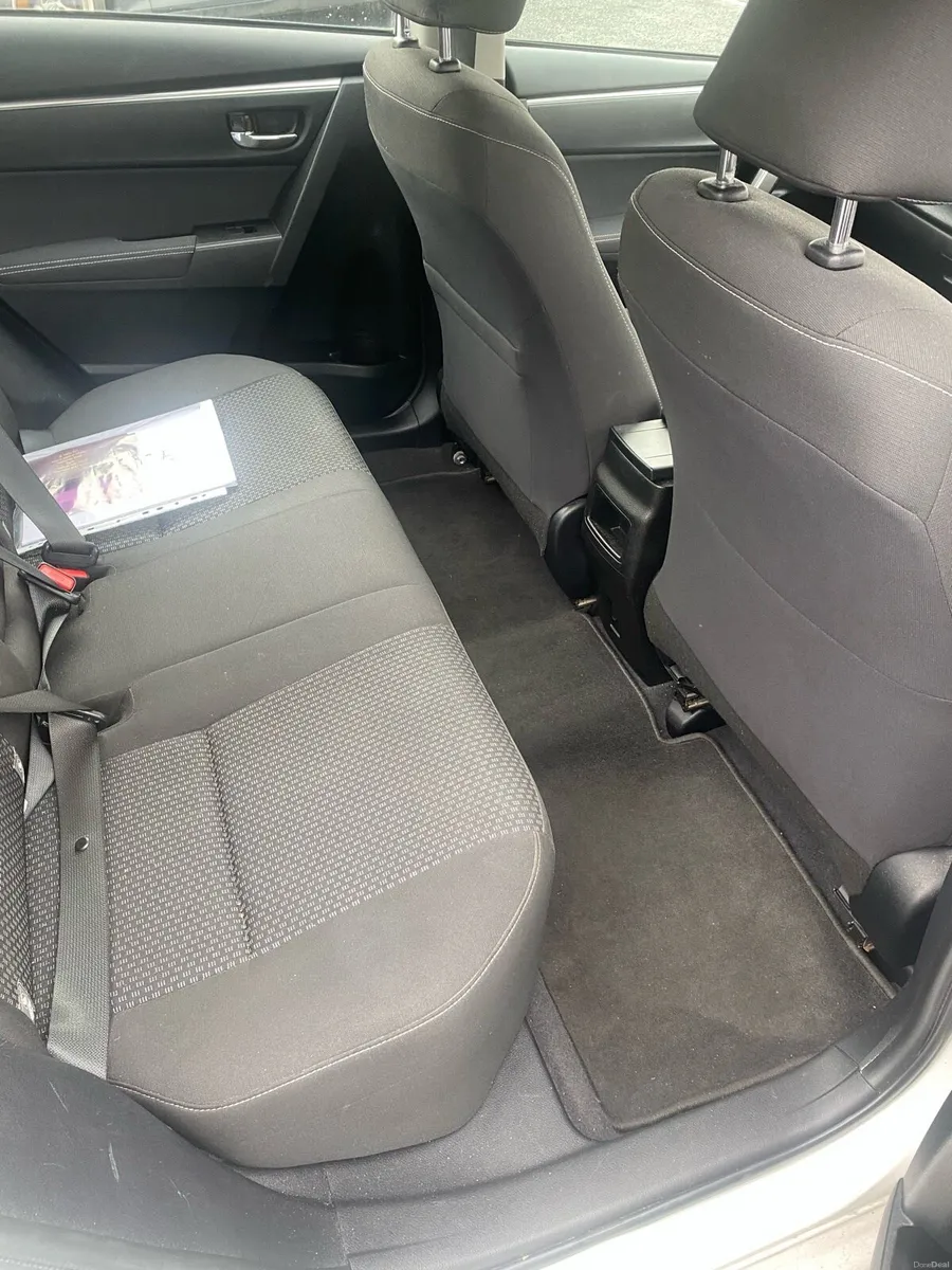 Toyota Corolla 1.4 Diesel - Image 3
