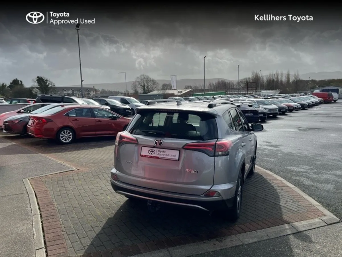 Toyota RAV4 RAV4 2.0 D4D LUNA SPORT - Image 2