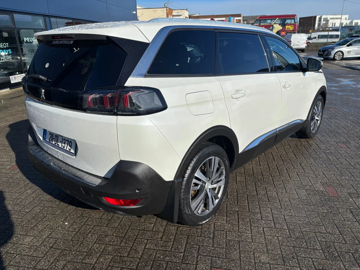Peugeot 5008 2021 - Image 4