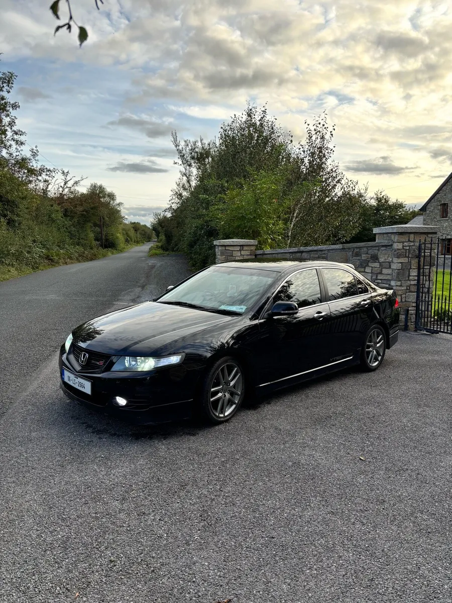 Honda Accord Type S *Low Km* - Image 4