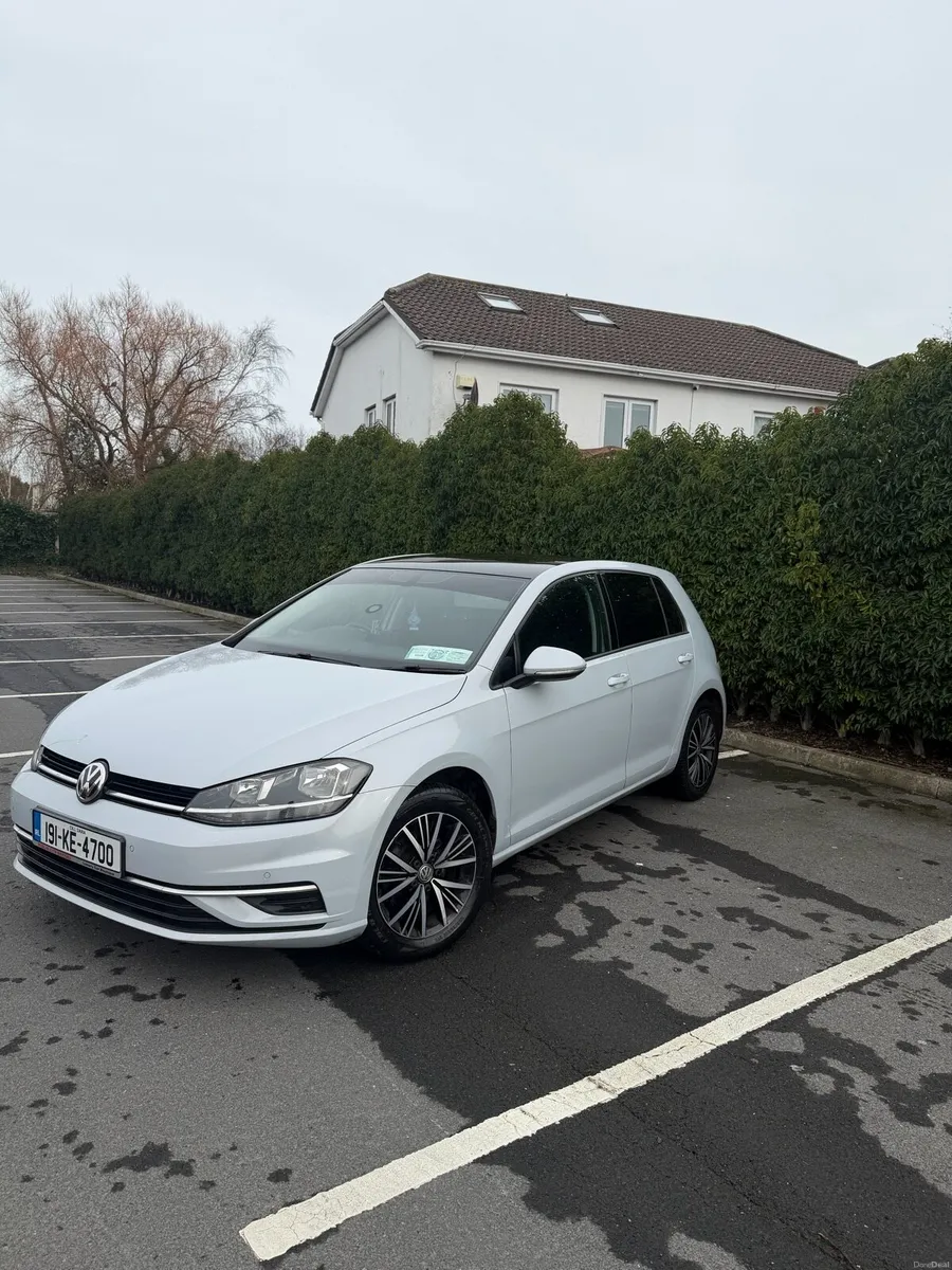 2019 Volkswagen Golf TSI 1 litre - Image 2