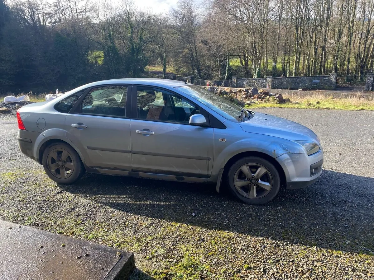 Ford Focus 2007 - Image 2