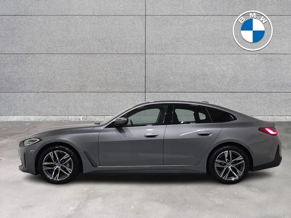 BMW i4 eDrive35 Sport - Image 4