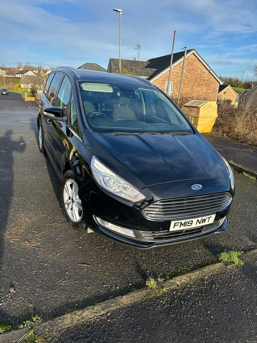 Ford Galaxy 2019 - Image 2