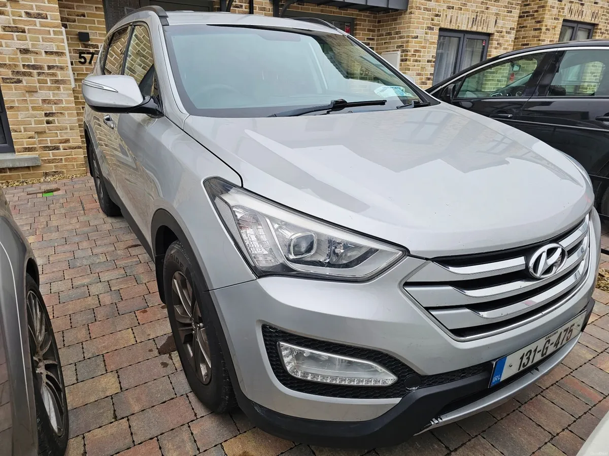 Hyundai Santa Fe 2013 - Image 1