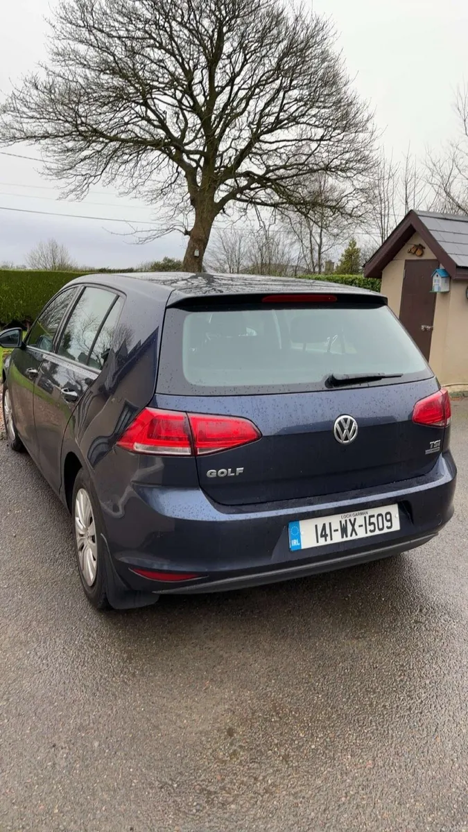 2014 Volkswagen Golf - Image 2