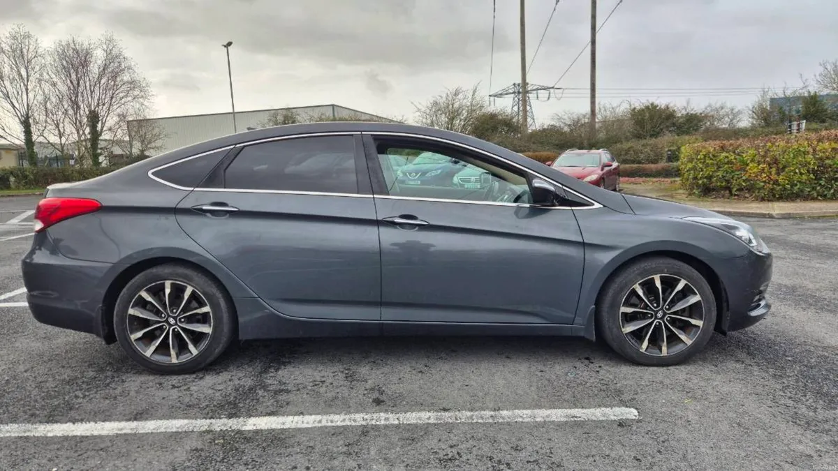 15 Hyundai I40 1.7 crdi..High spec - Image 4