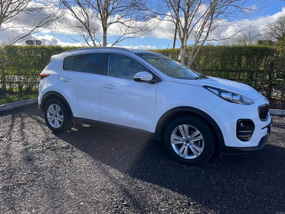 Kia Sportage 1.7 Diesel Platinum Model NCT 07/27 - Image 2