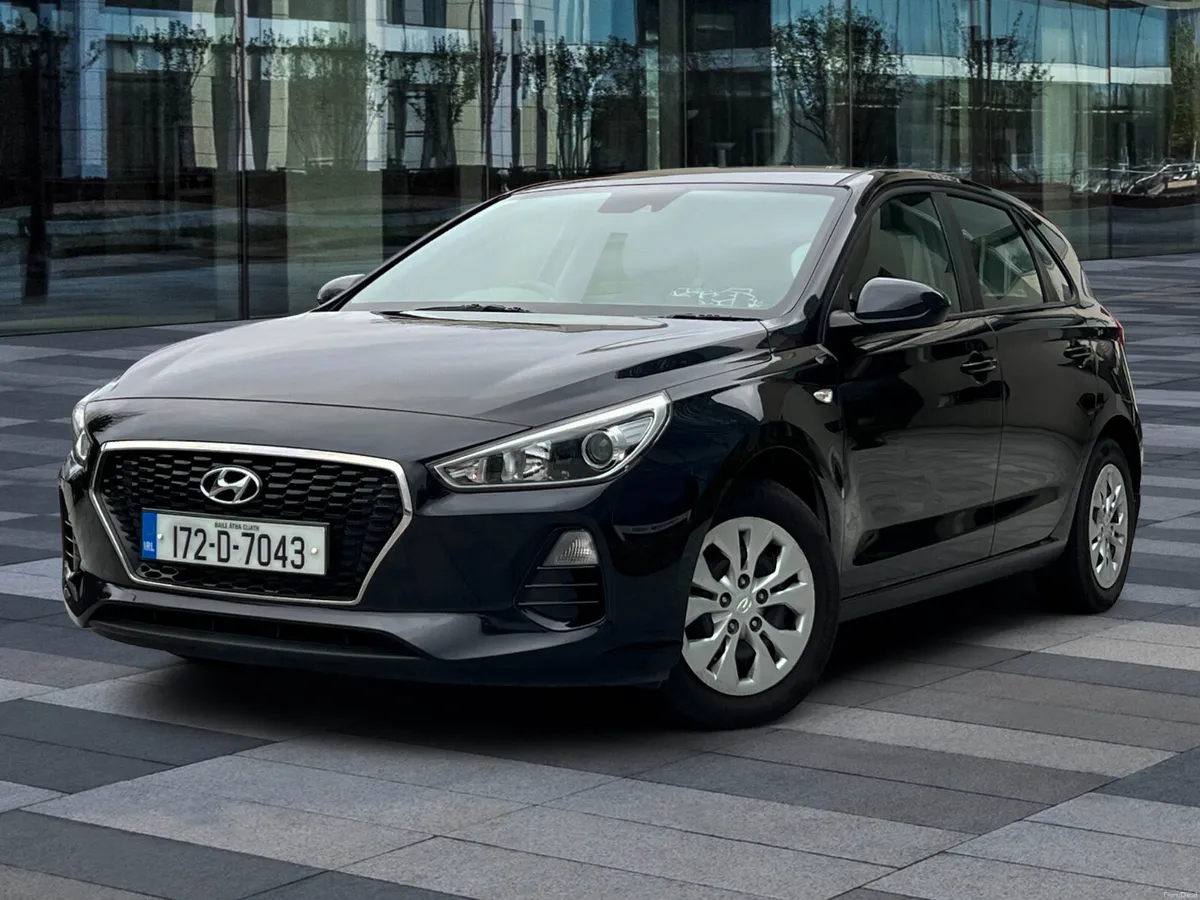 Hyundai i30 Classic Edt. *Hyundai Service History* - Image 3