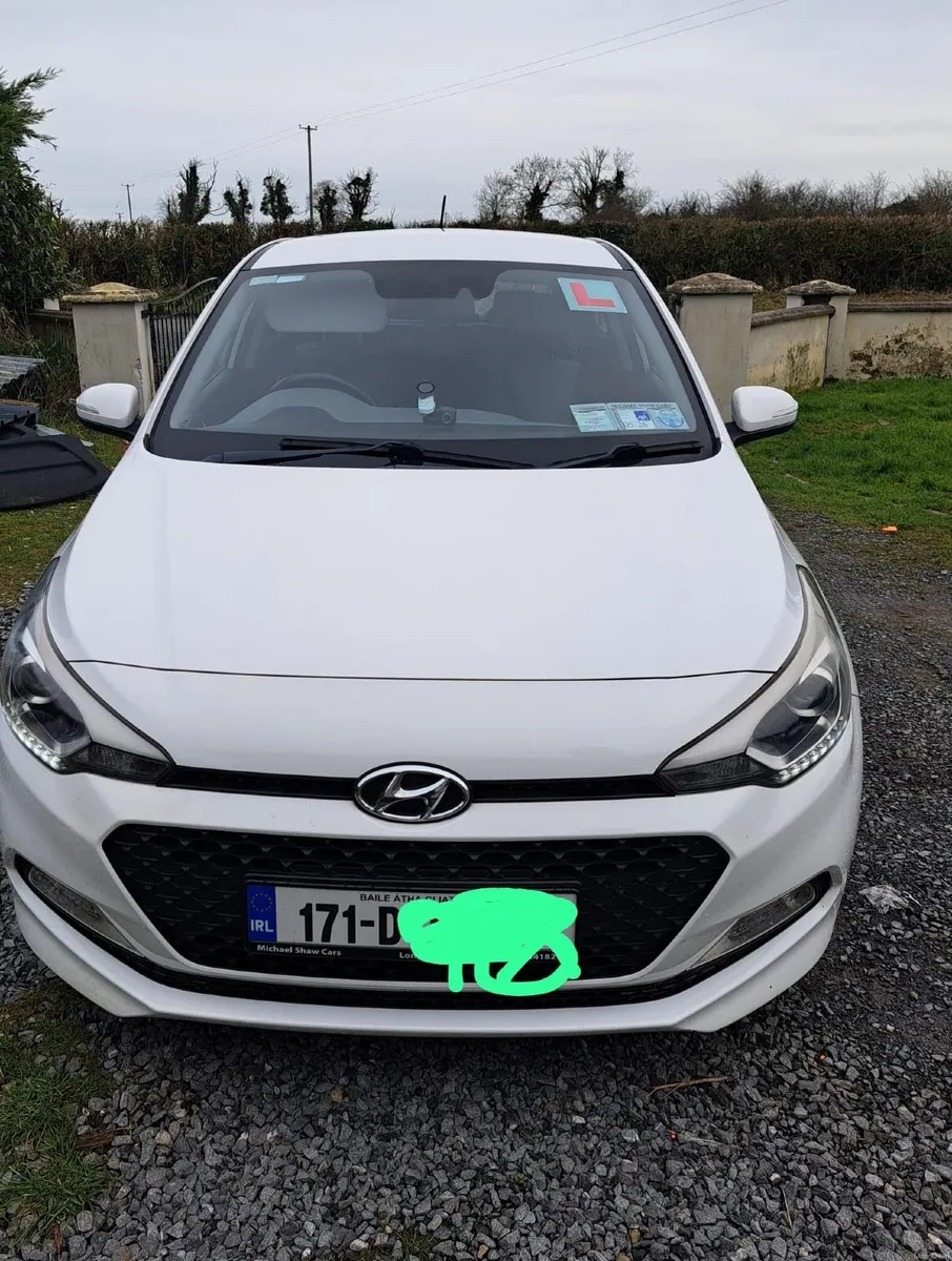 Hyundai i20 2017 - Image 2