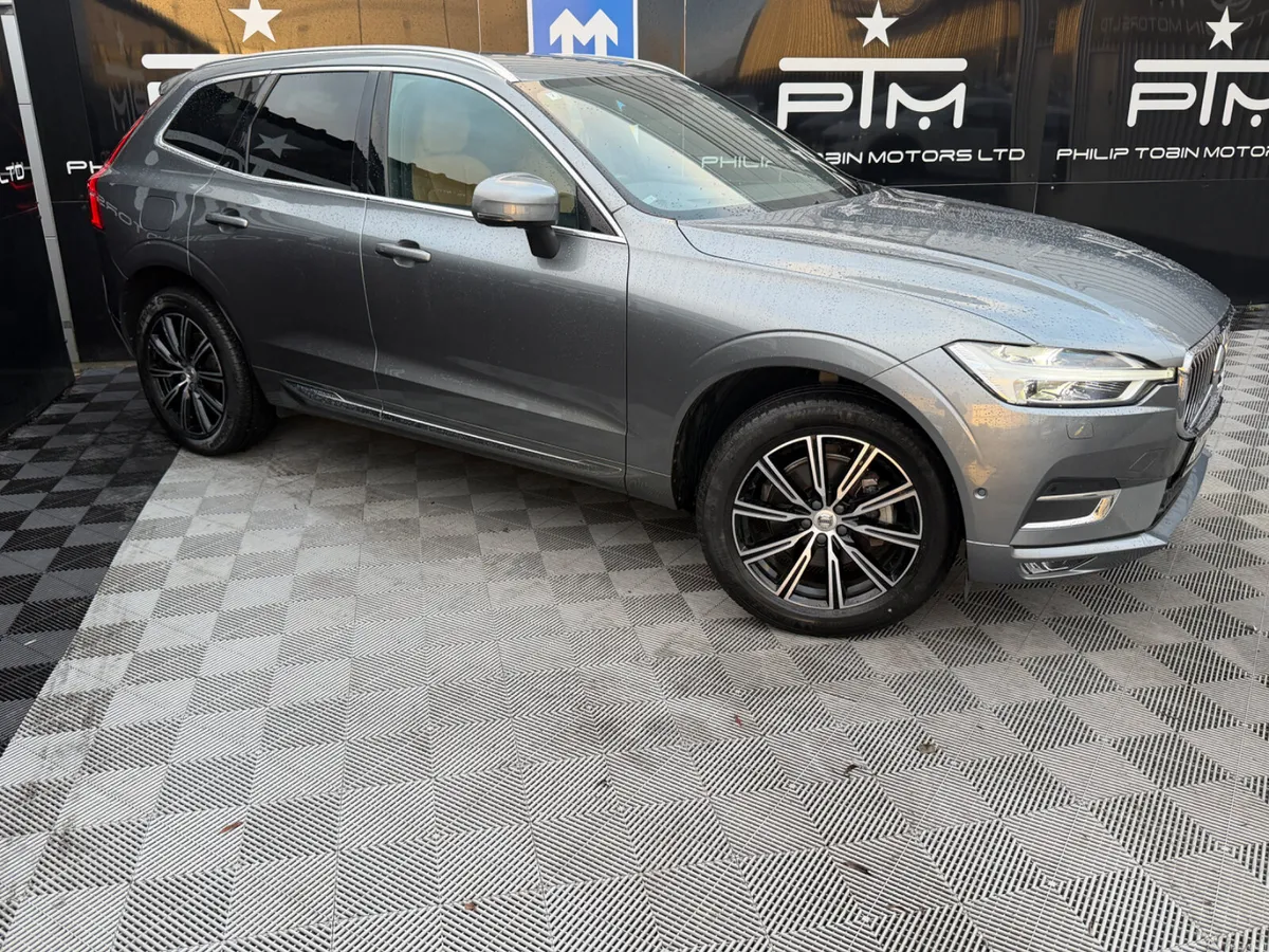 Volvo XC60 Inscription D4 AWD Auto Top Spec - Image 4