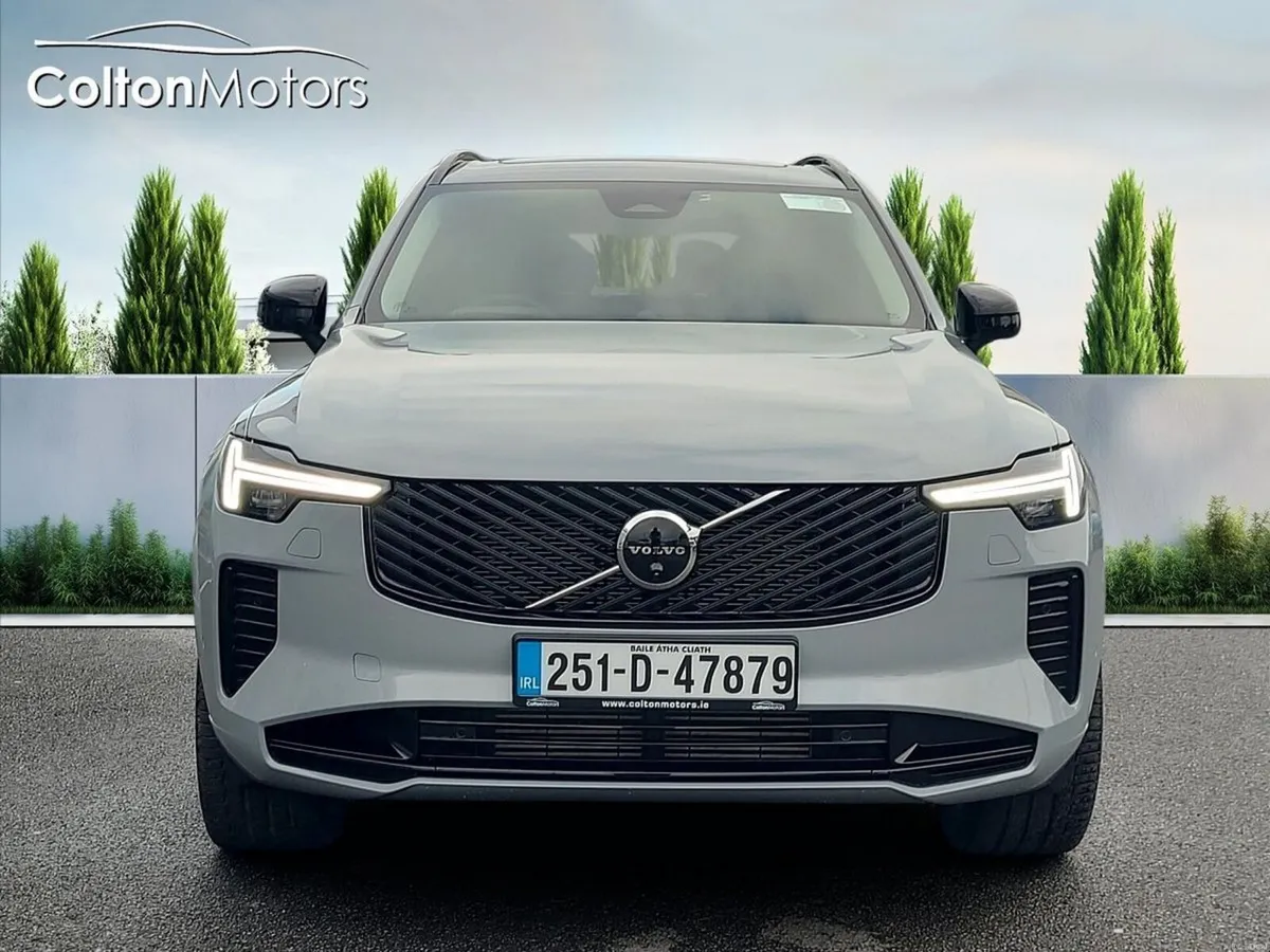 Volvo XC90 T8 PHEV AWD Ultra Bright - Image 5