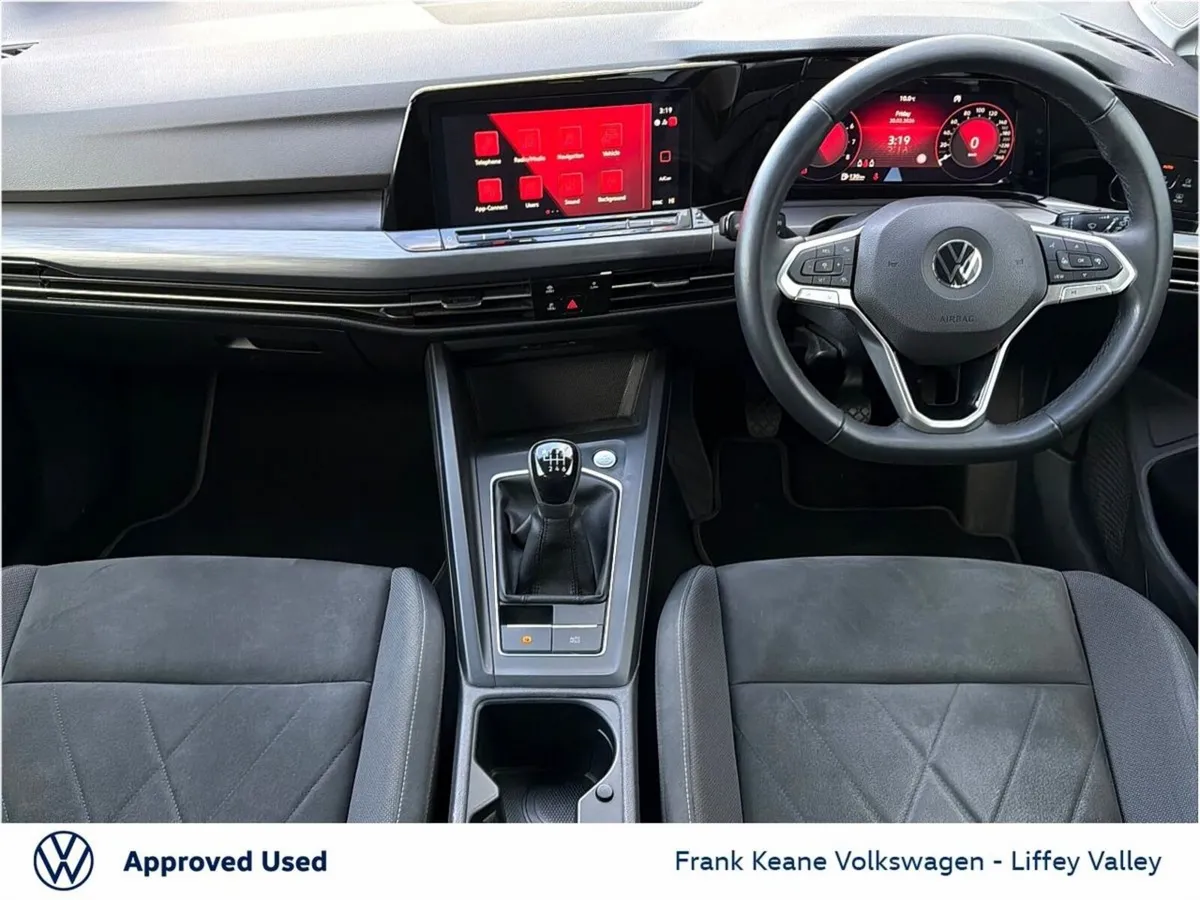 Volkswagen Golf STYLE 1.5 TSI 130HP *DEEP BLACK* * - Image 2