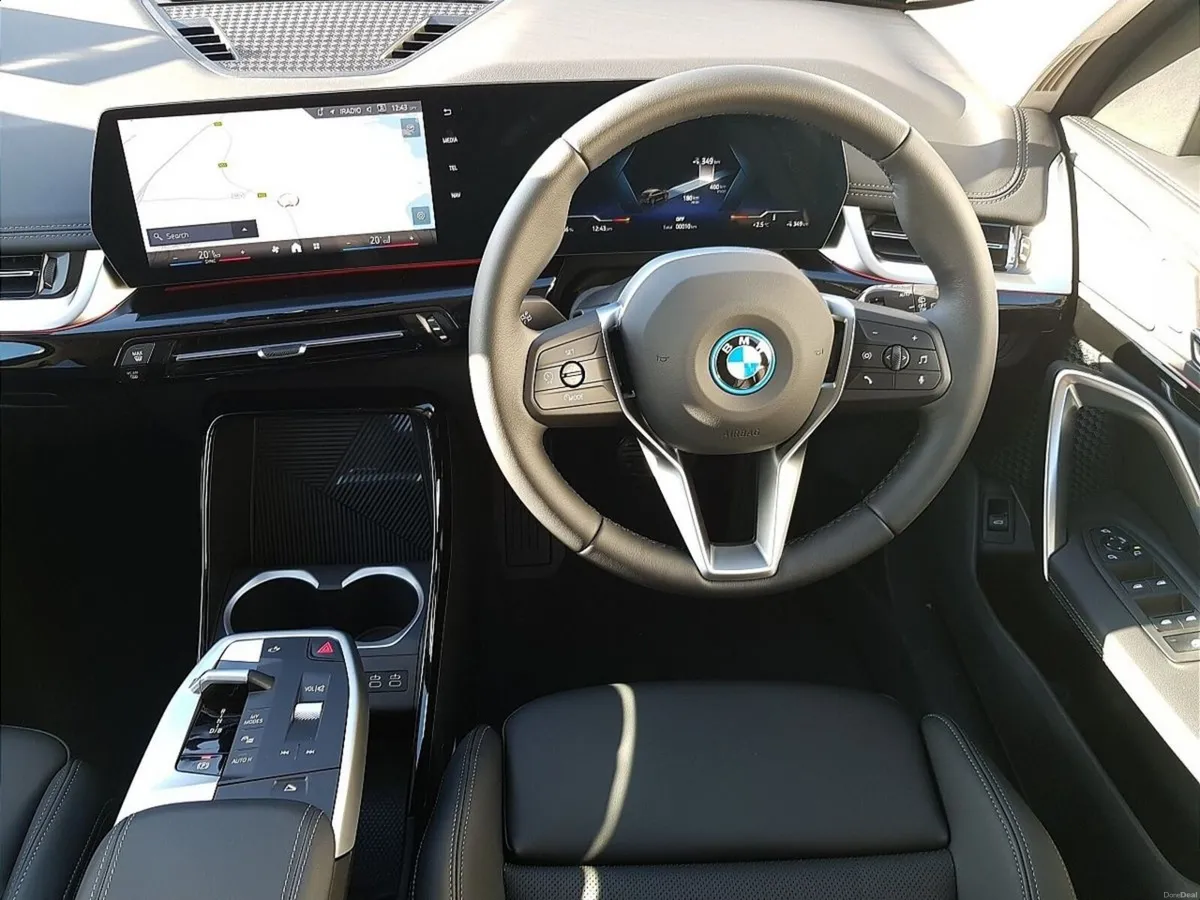 BMW iX1 eDrive20 xLine - Image 5