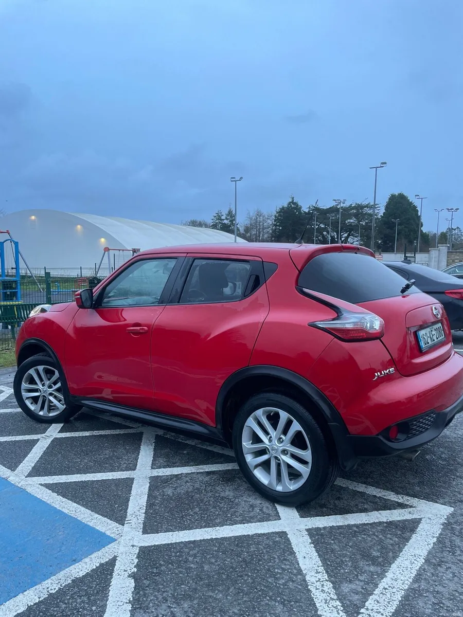 162 low mileage Nissan - Image 3