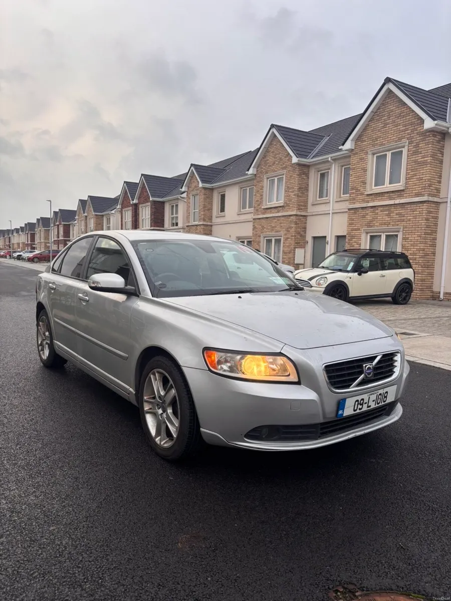 Volvo s40 Only 74k New nct - Image 1