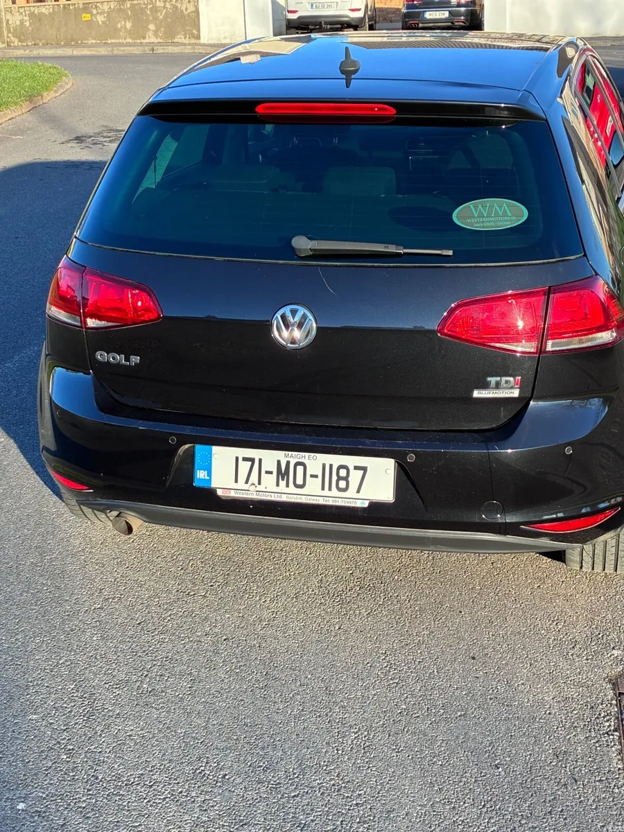 Volkswagen Golf 2017 - Image 2