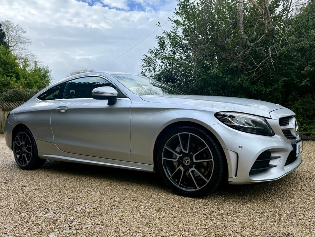 Mercedes-Benz C-Class 220 D COUPE AMG LINE - Image 2
