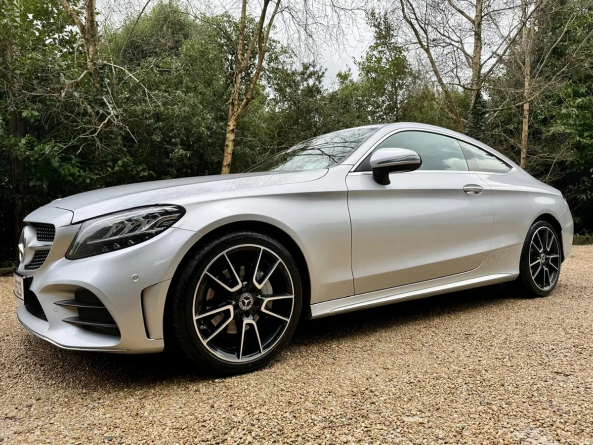 Mercedes-Benz C-Class 220 D COUPE AMG LINE - Image 5