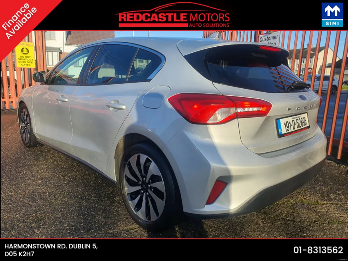 Ford Focus 1.0 T ZETEC 125 **AUTO** (NCT 02/28) - Image 3