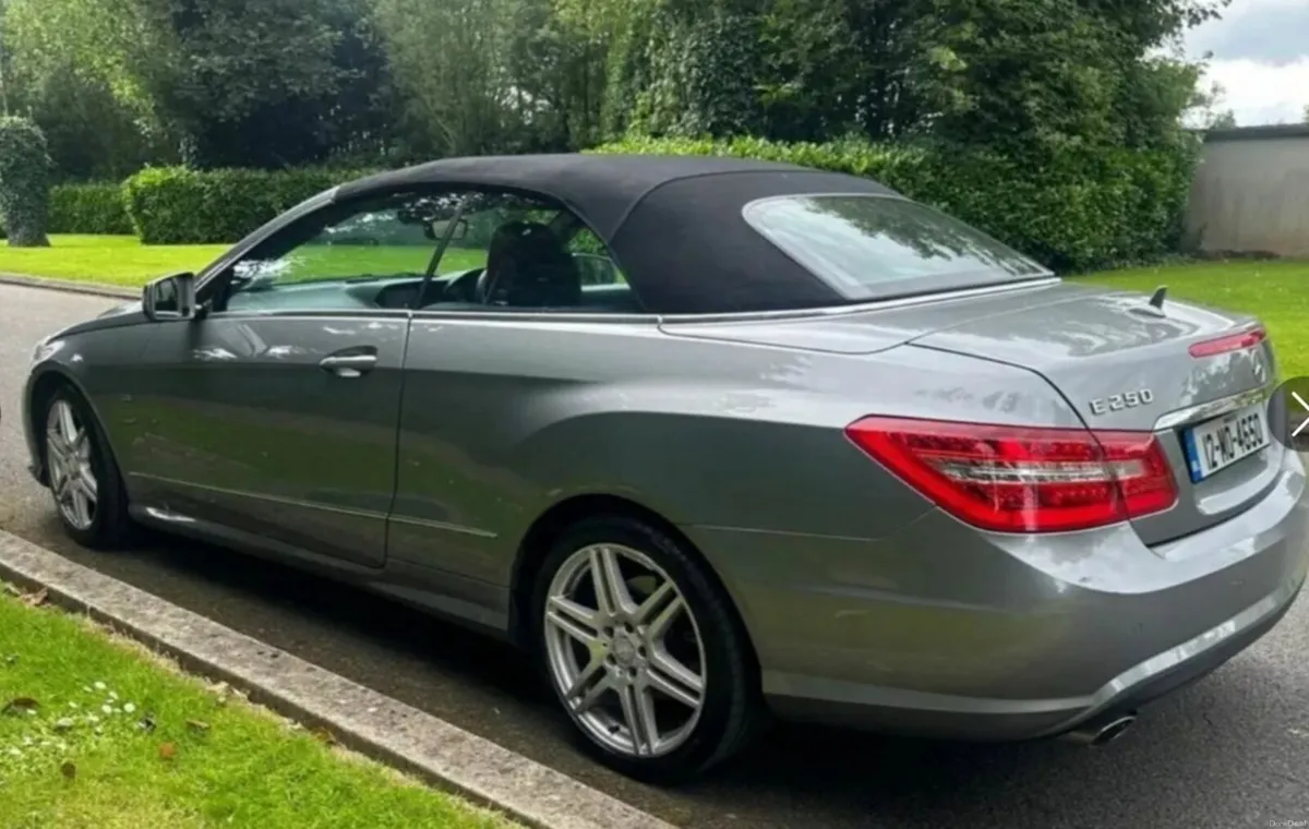 2012 Mercedes-Benz E-Class Convertible  32,000 Mi - Image 3