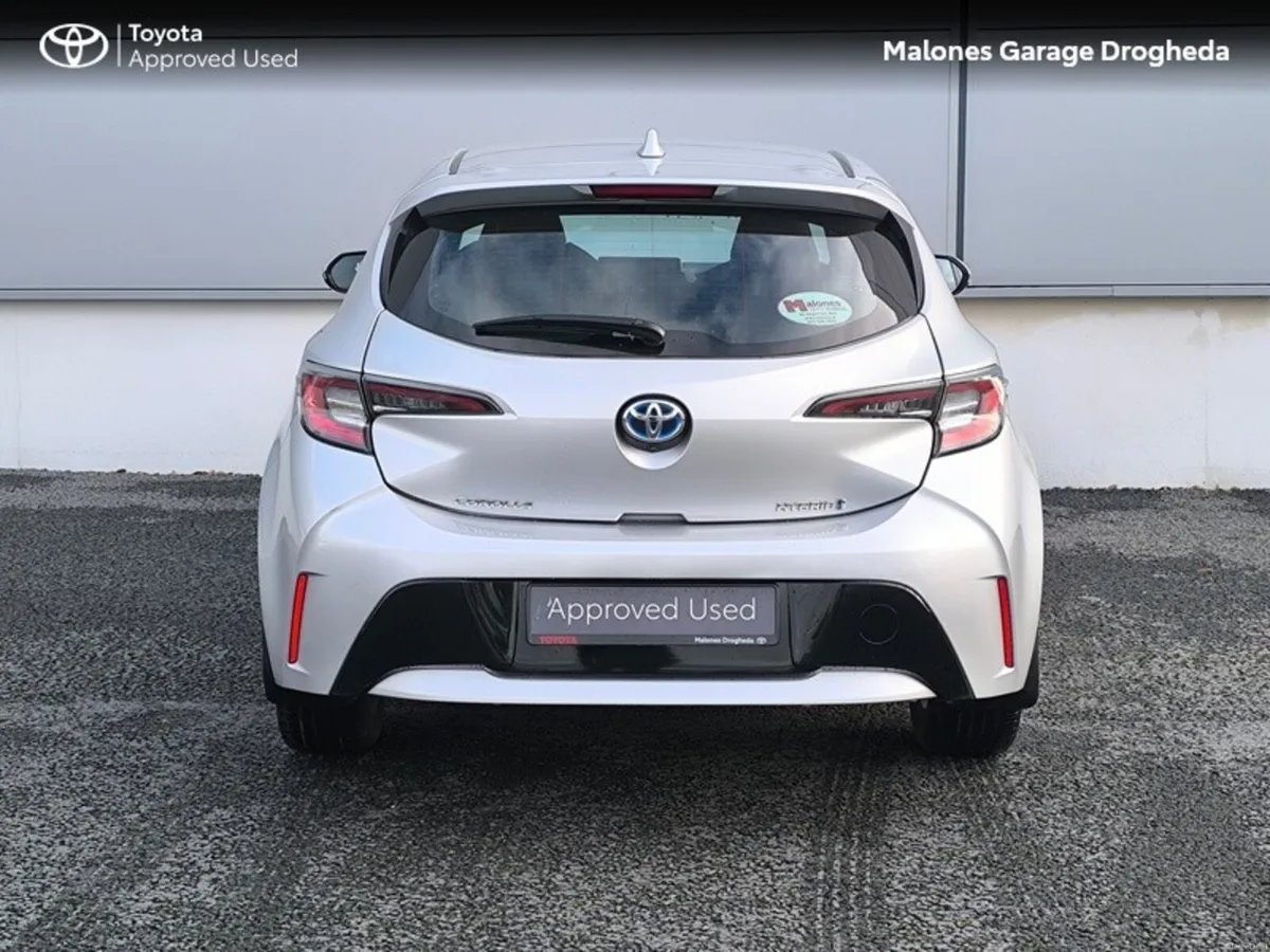 Toyota Corolla 1.8 Hybrid Luna Call Now 041 980 24 - Image 4