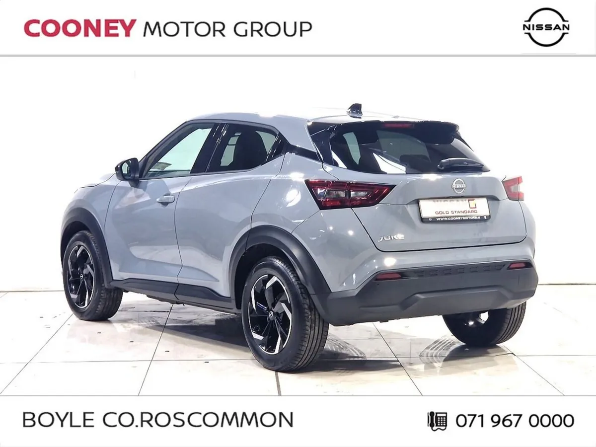 Nissan Juke SV Premium Low Mileage - Image 3
