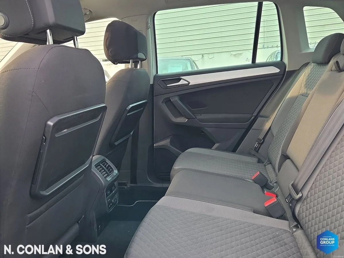 Volkswagen Tiguan 2.0 TDI MANUAL 115BHP BMT COMFOR - Image 4