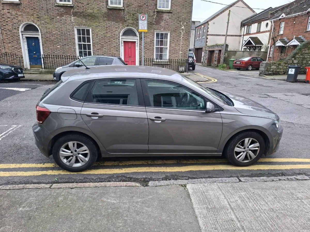 Beautiful Volkswagen Polo 2021 - Image 3