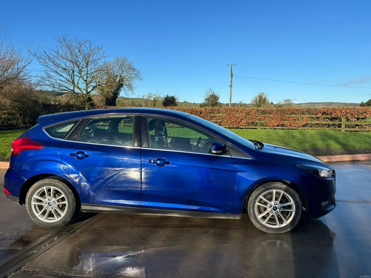 Ford Focus - Image 1