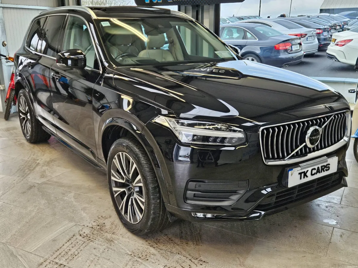 19 VOLVO XC90- MOMENTUM PRO - Image 3