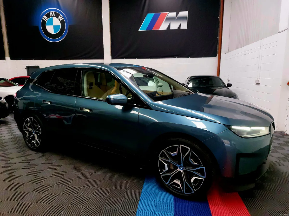 IX XDRIVE40 SPORT (HIGH SPEC)COMF-TECH-PARK PAC - Image 2