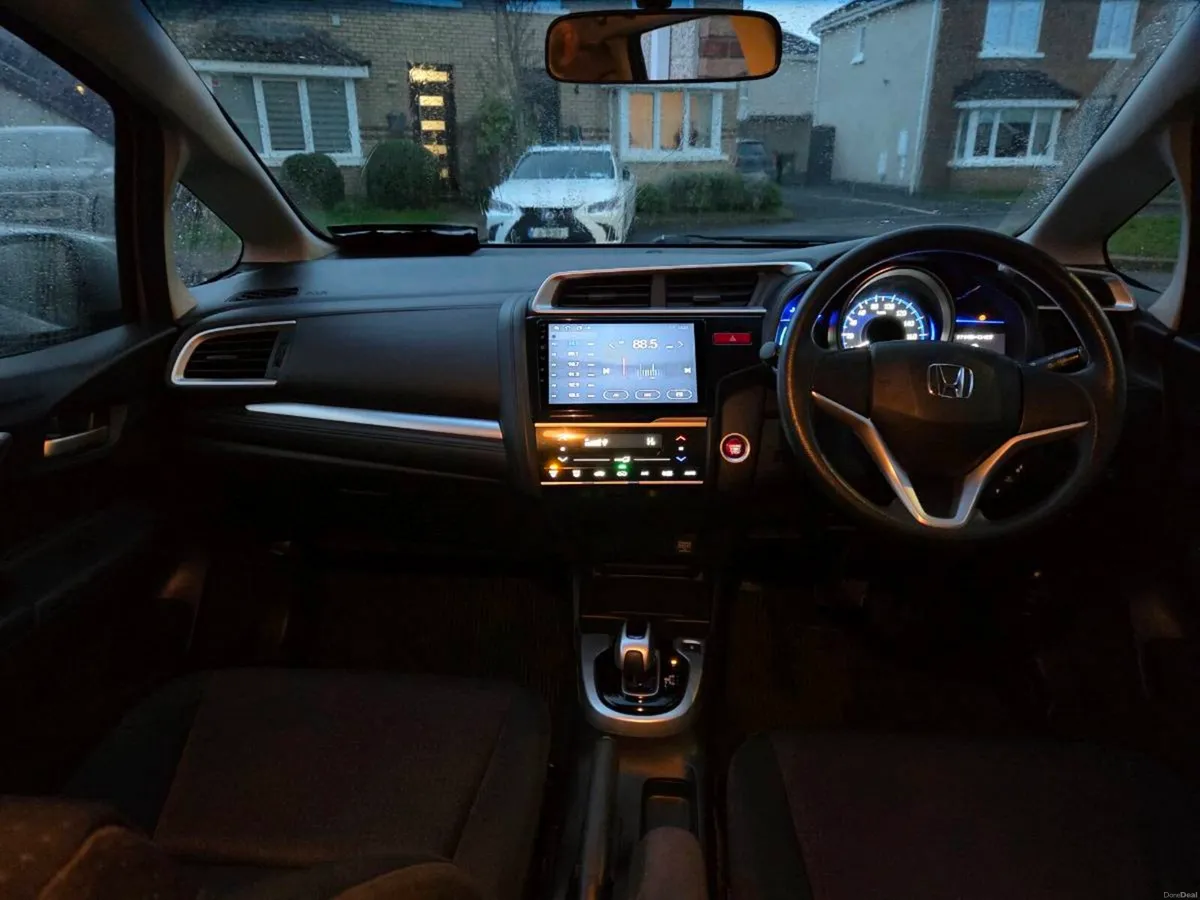 Honda Fit 2016 Automatic - Image 3