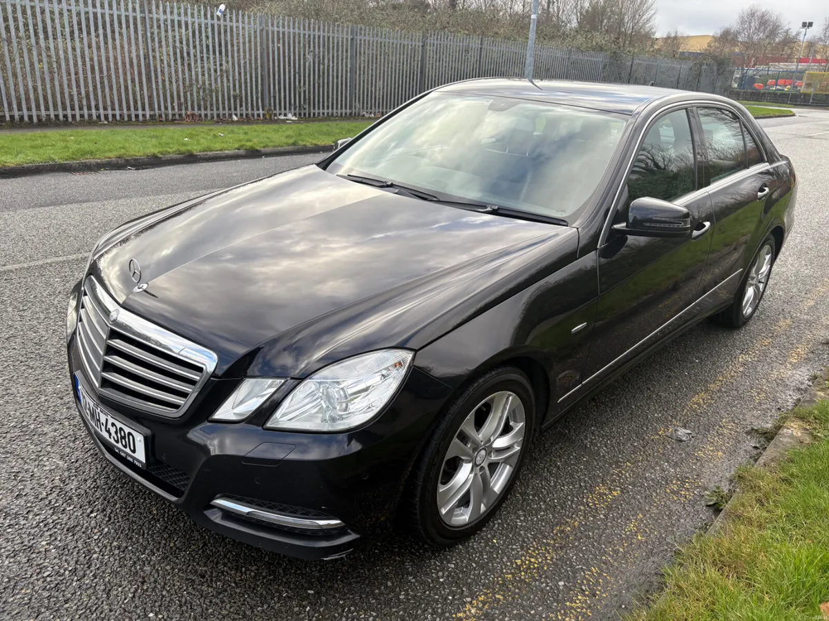 Mercedes-Benz E-Class auto, Tax and Tested - Image 3