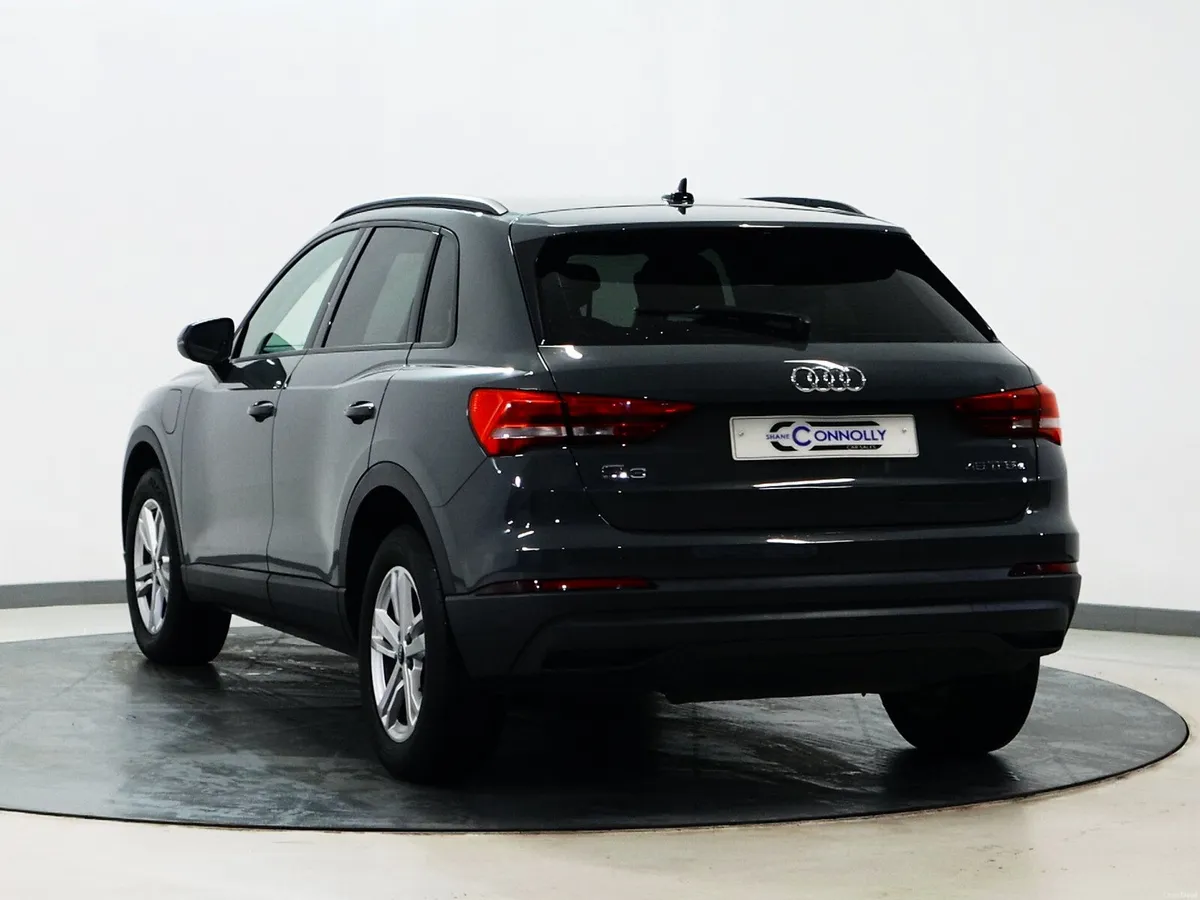 *39* 2022 Audi Q3 1.4tfsi technik - Image 6