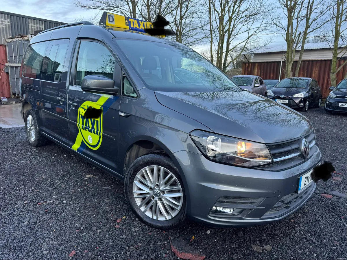 Volkswagen Caddy Automatic Wheelchair - Image 1
