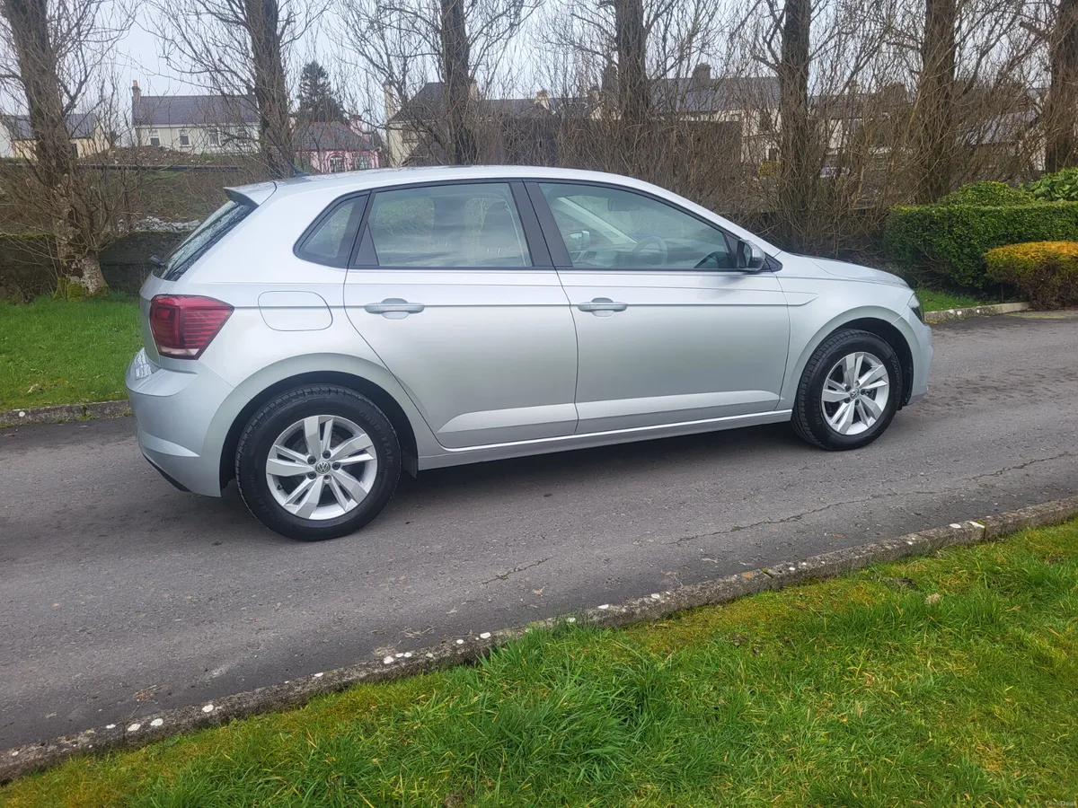 Volkswagen Polo  1.L PETROL  MINT CONDITION - Image 2