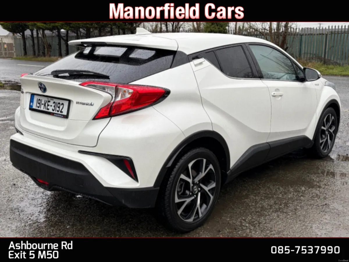 2019 Toyota C-HR Sport 1.8 Petrol Hybrid Auto SUV - Image 4