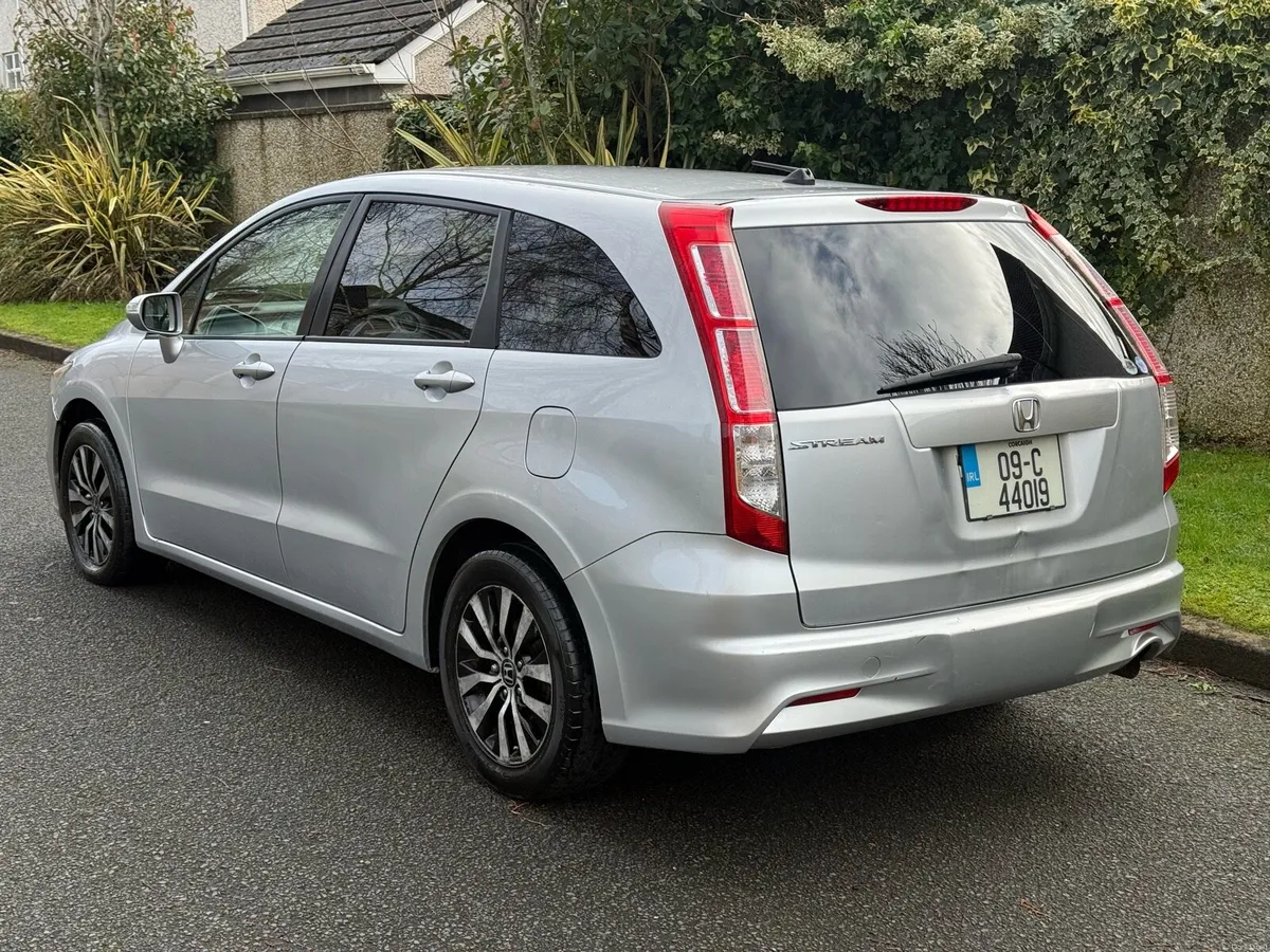 09 Honda Stream Auto 7 seater only 177k kms - Image 3