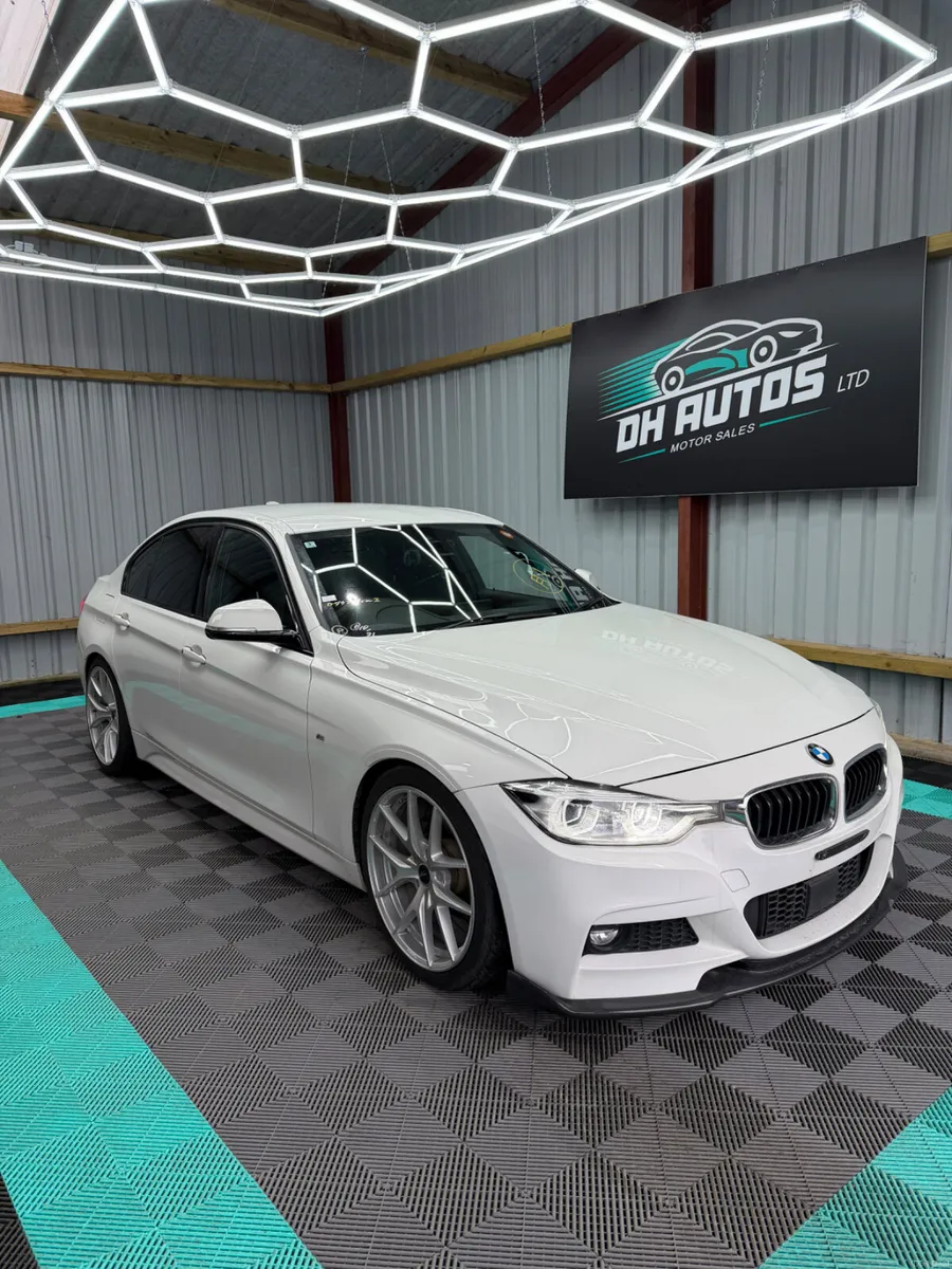 2016 (162) BMW 320i Msport - Automatic - Image 1