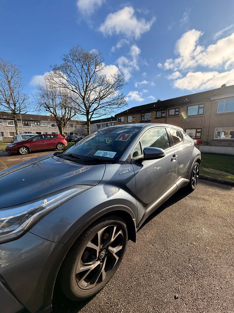 2021 Toyota C-HR sport | Full Toyota service - Image 3