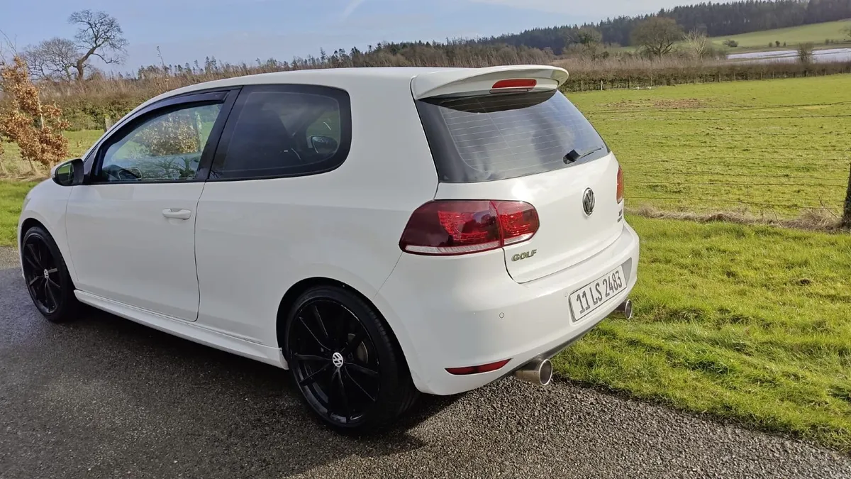 Volkswagen Golf 2011 1.6 Tdi R-Line Low Km New Nct - Image 3