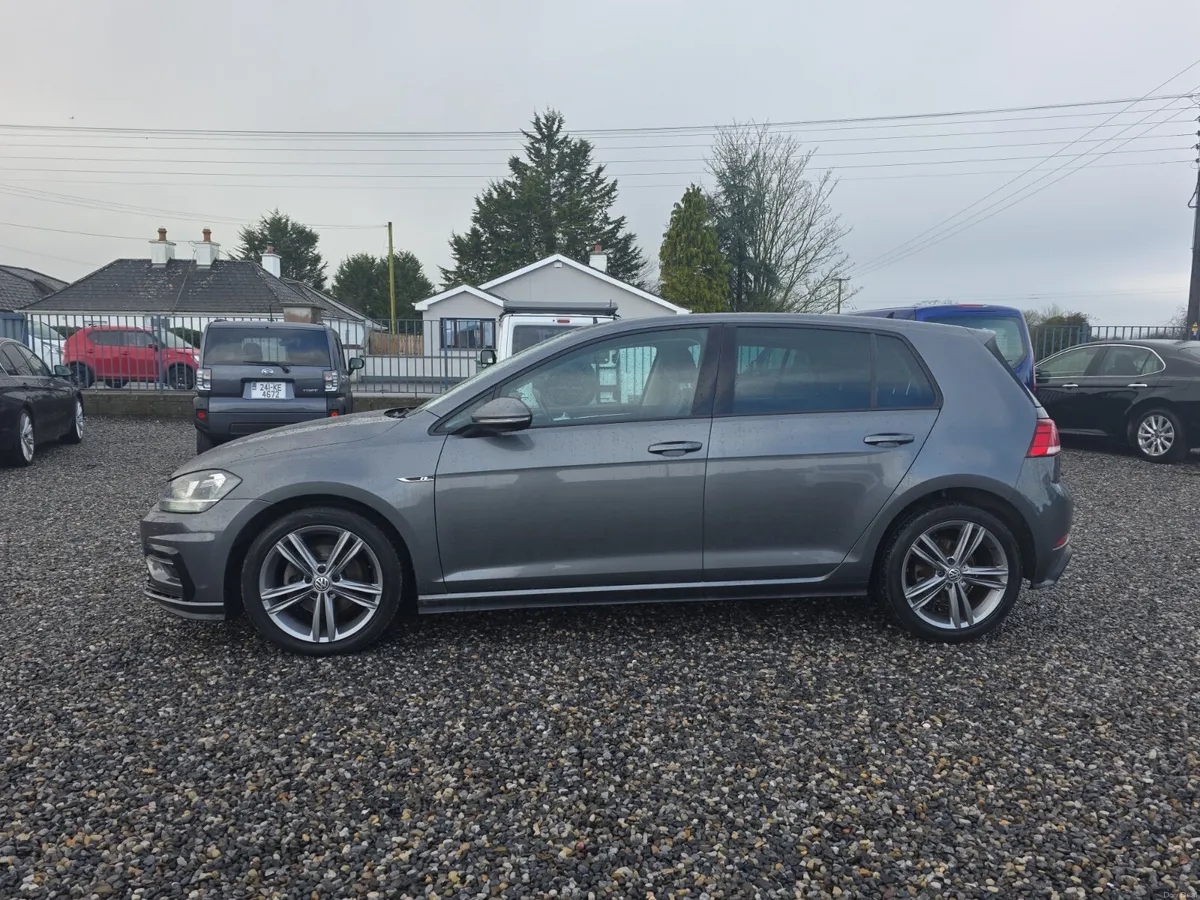 Volkswagen Golf R-Line 1.6TDI - Image 2