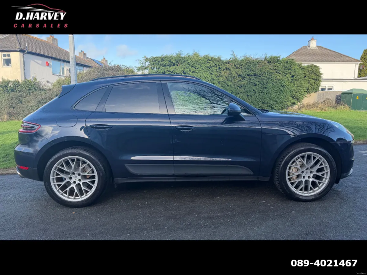 Porsche Macan 3.0D S**Low Mileage**High  Spec**FSH - Image 2