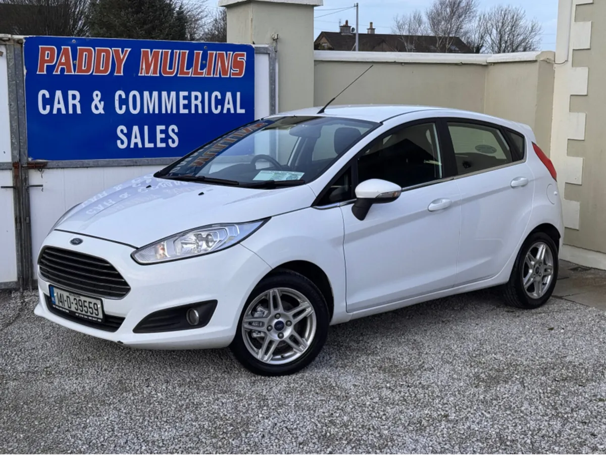 Ford Fiesta 1.25 ZETEC 82PS 5DR ARGENTO - Image 2