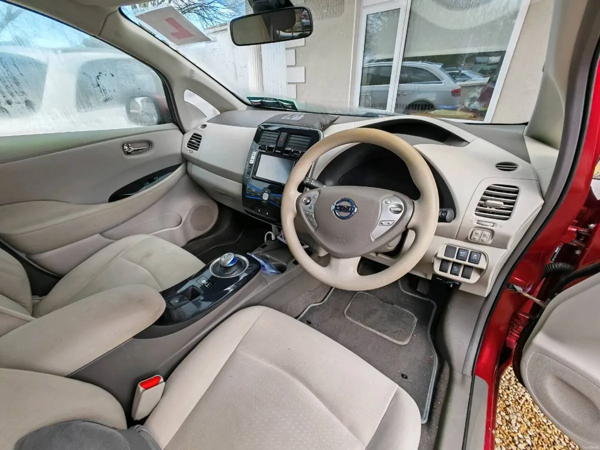 Nissan Leaf - Image 4
