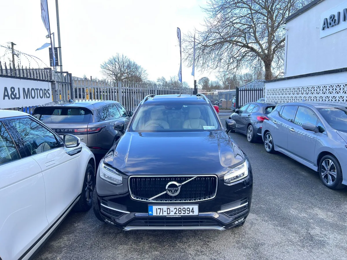 17 Volvo XC90 Diesel Automatic Glass Roof - Image 3