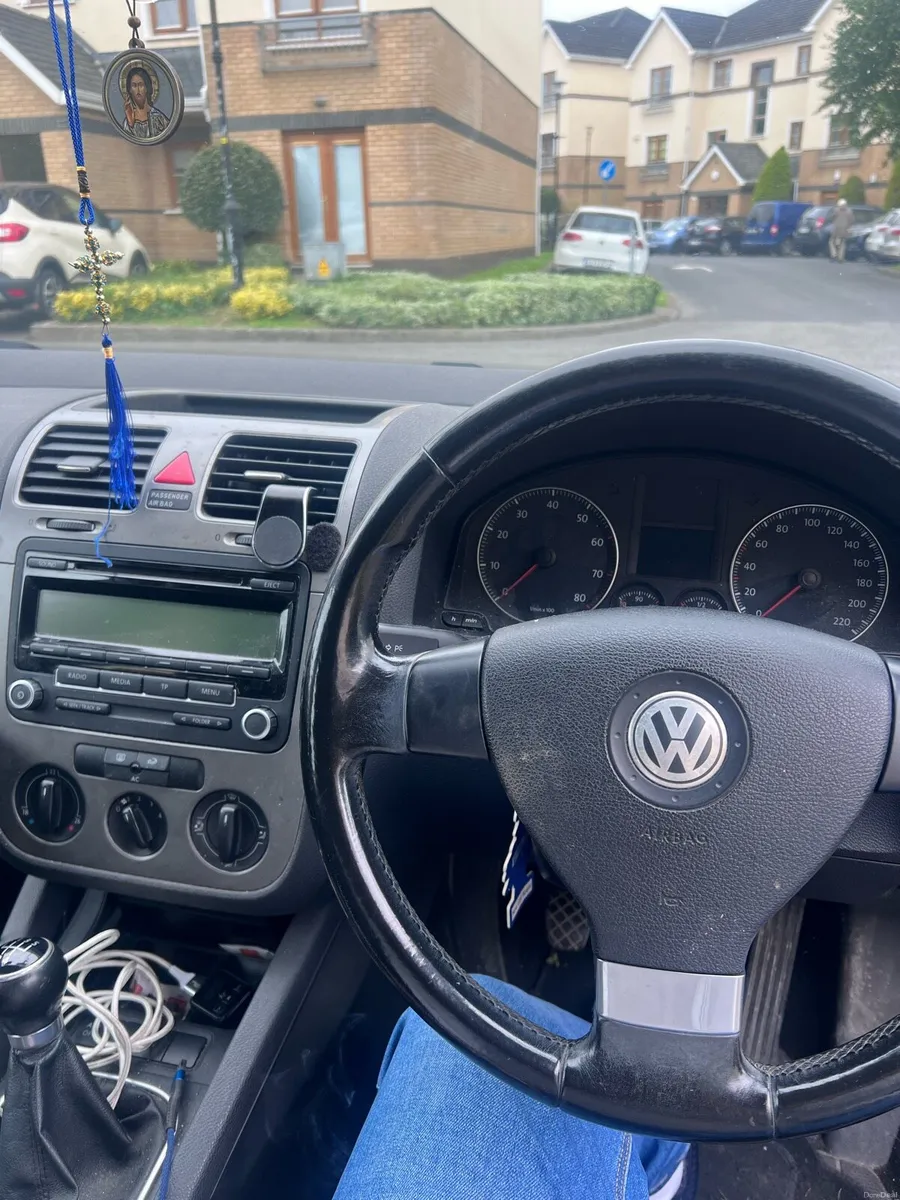 Volkswagen golf 1.4 petrol - Image 2