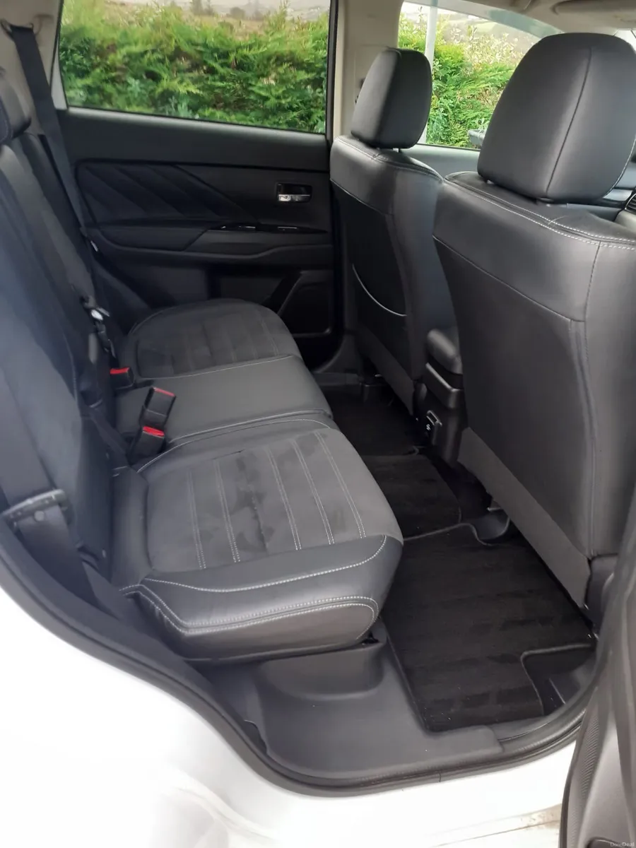 Mitsubishi Outlander 2018 - Image 3