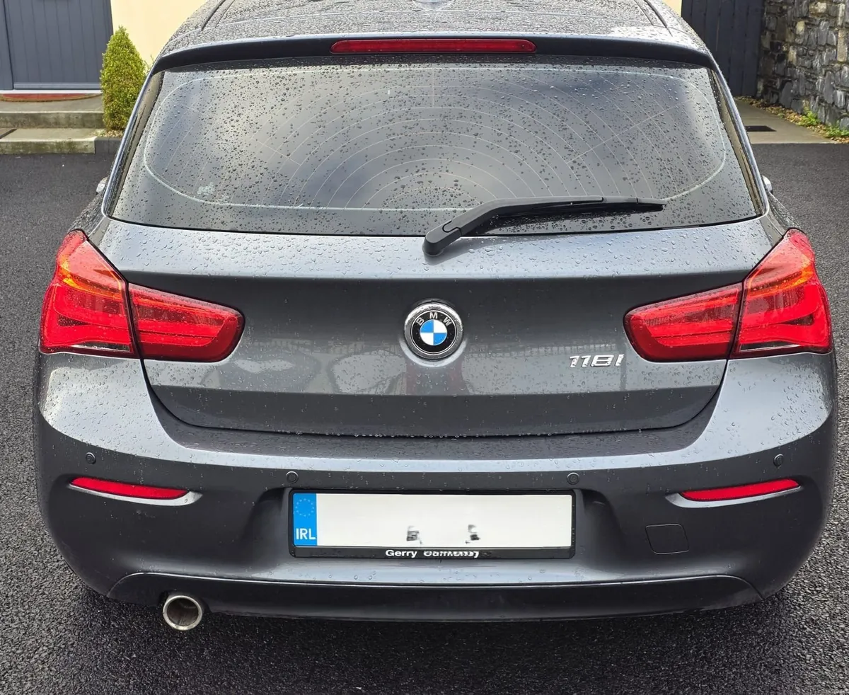 BMW 1-Series 2019 - Image 2